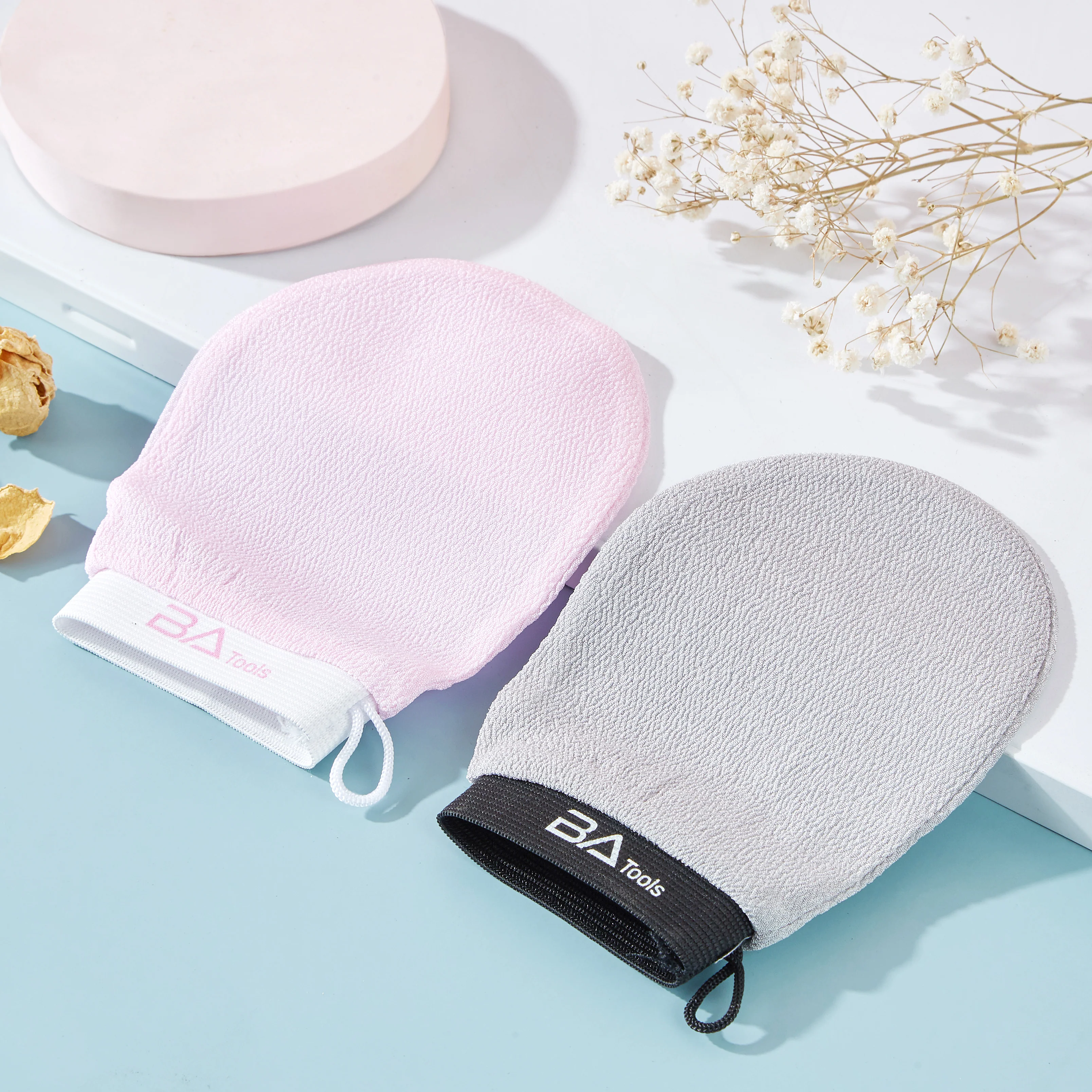 BA Tools Exfoliating Face Mitt Pink - Image 4