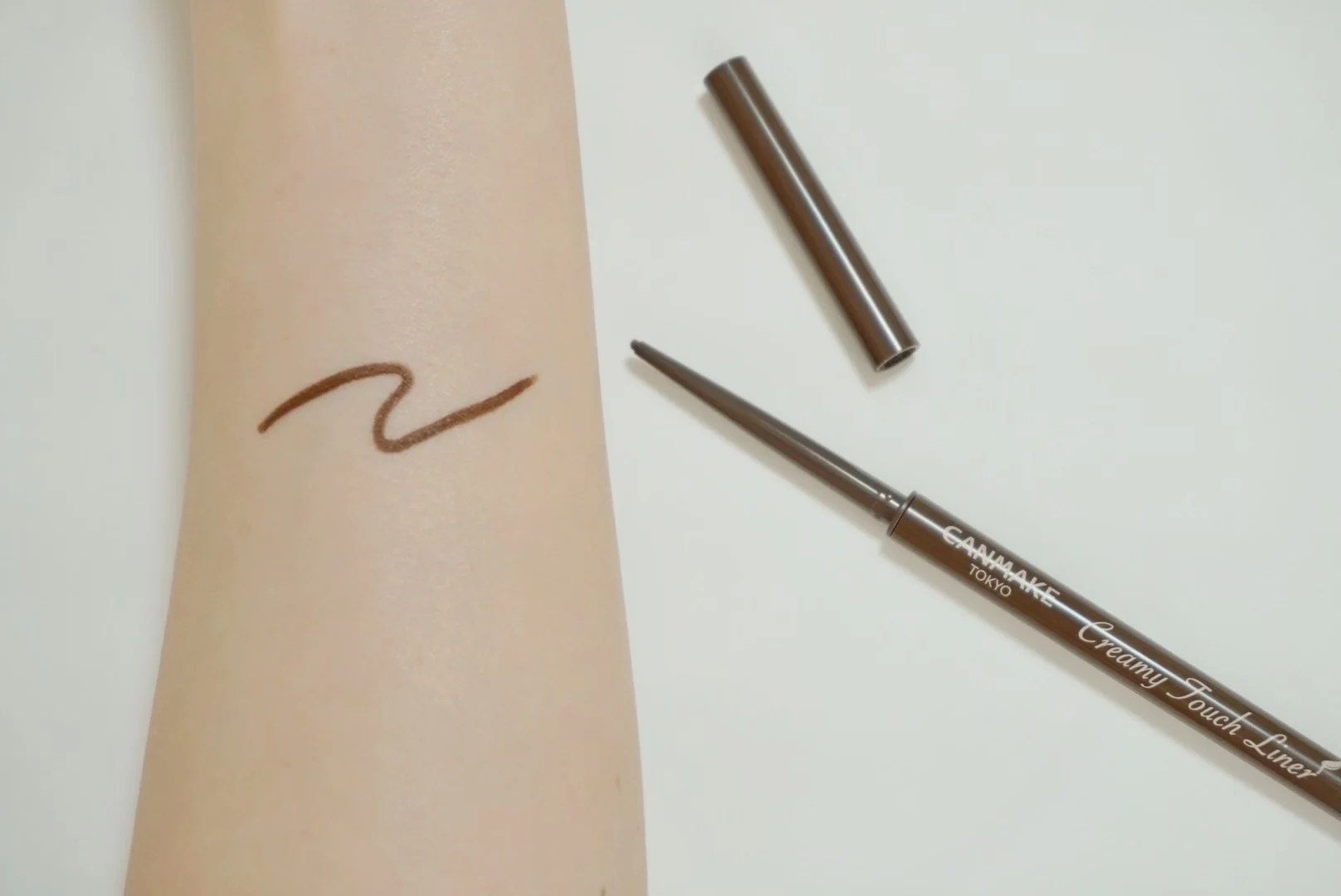 Canmake Creamy Touch Liner 02 Medium Brown - Image 3