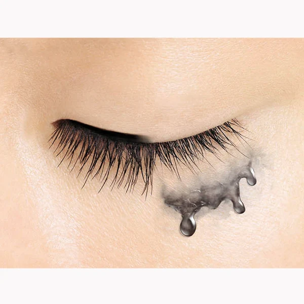 Kiss Me Heroine Make Speedy Mascara Remover - Image 3