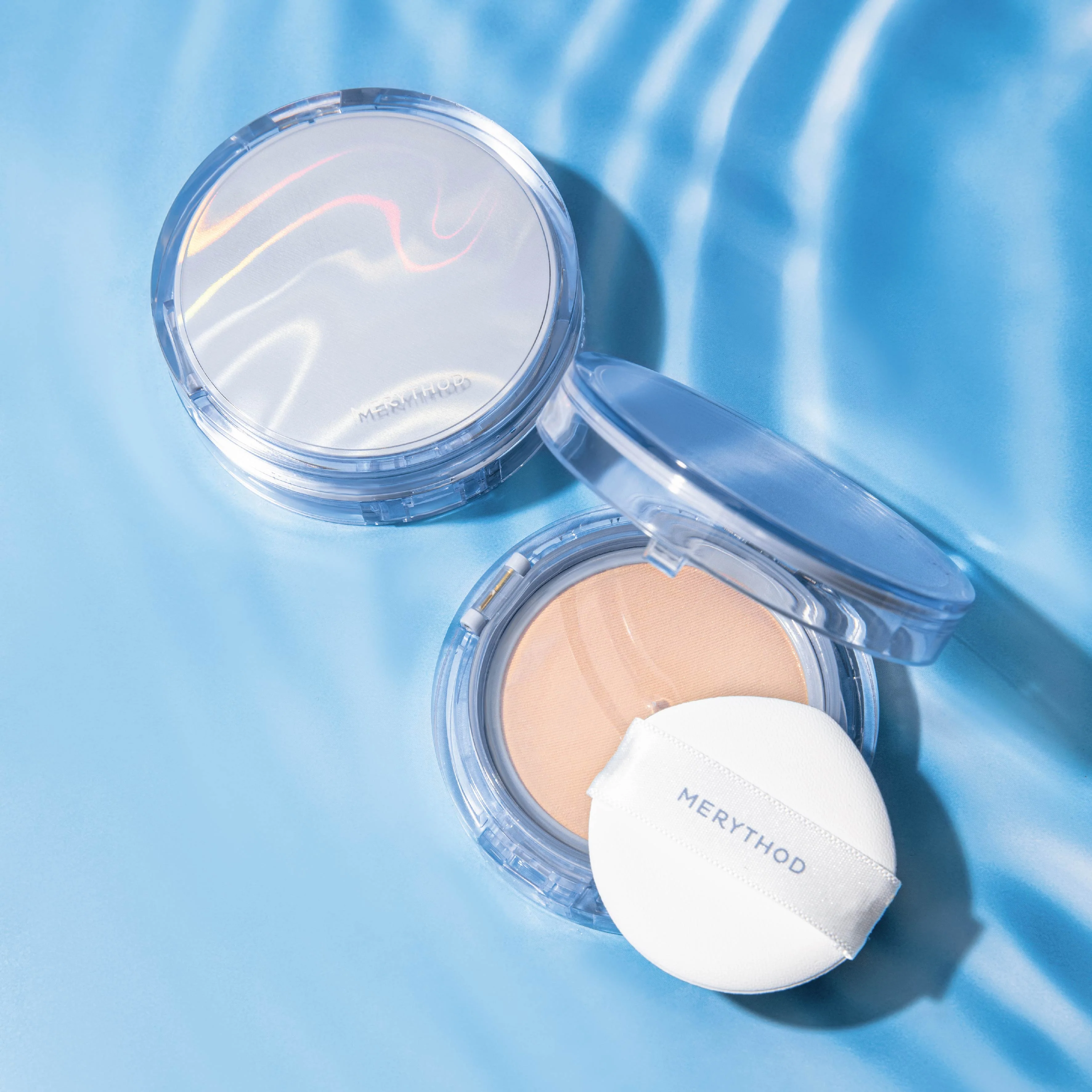 Merythod Water Glow Cushion - Image 2