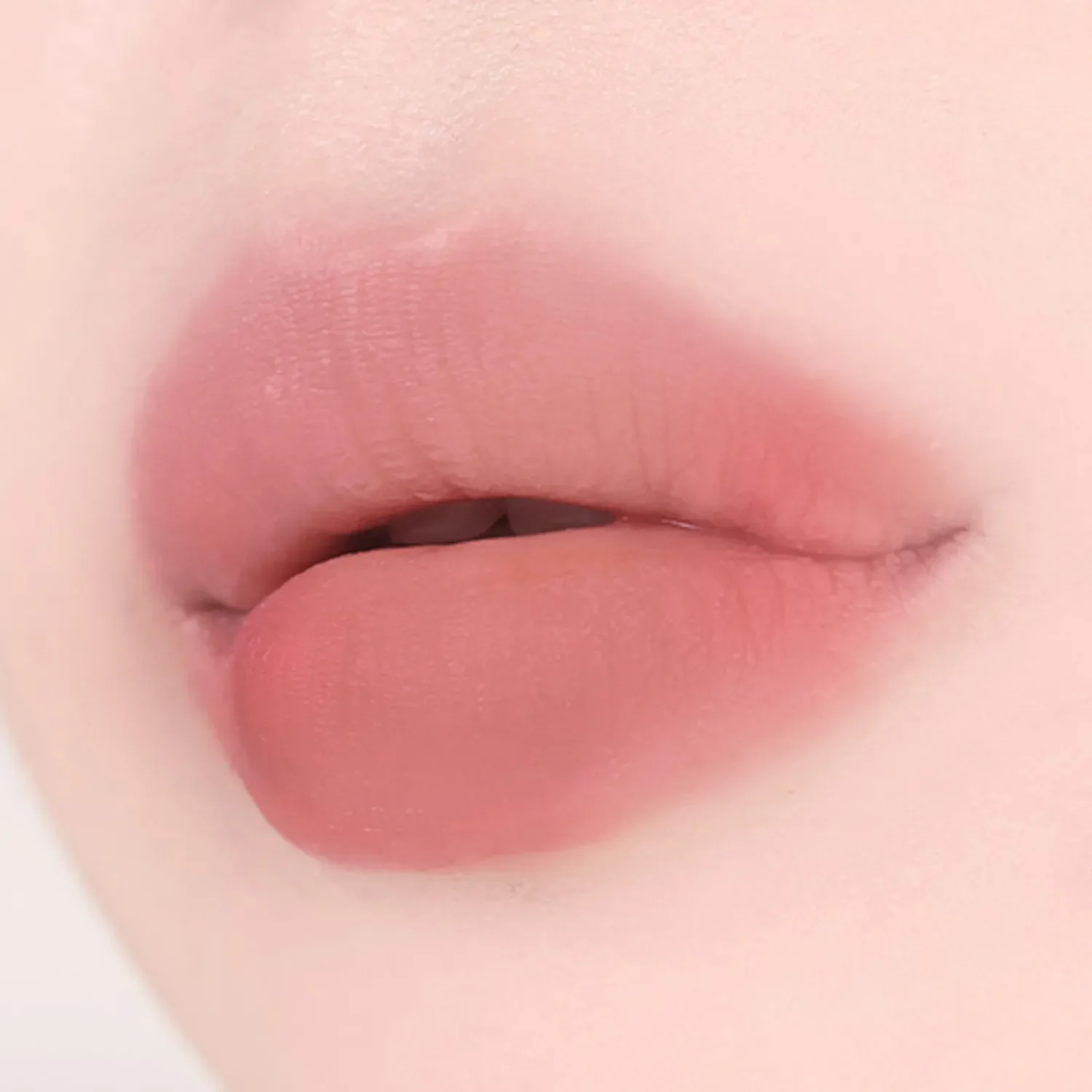 Naming Blurry Heart Lip Tint - Image 10
