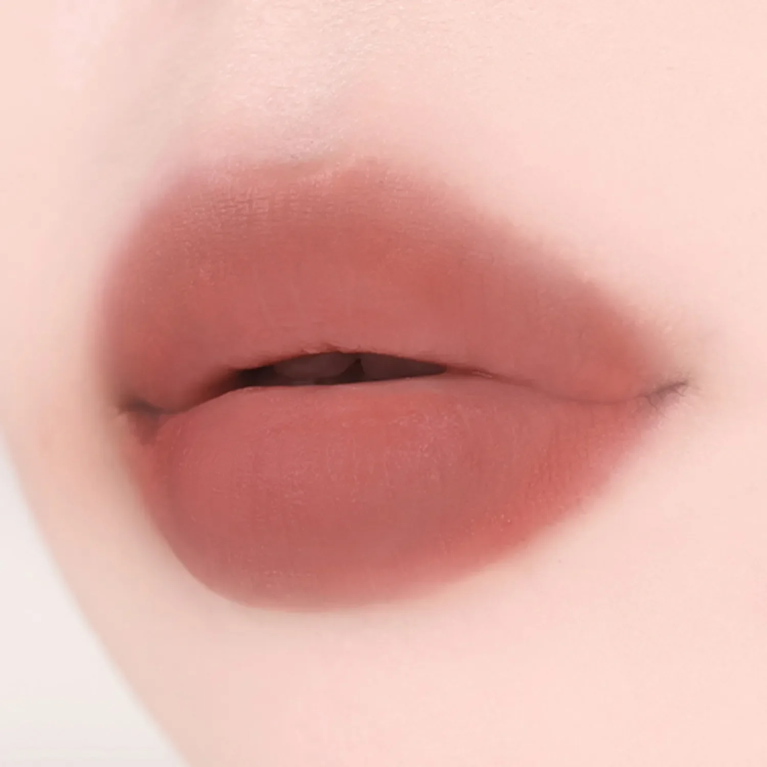 Naming Blurry Heart Lip Tint - Image 3
