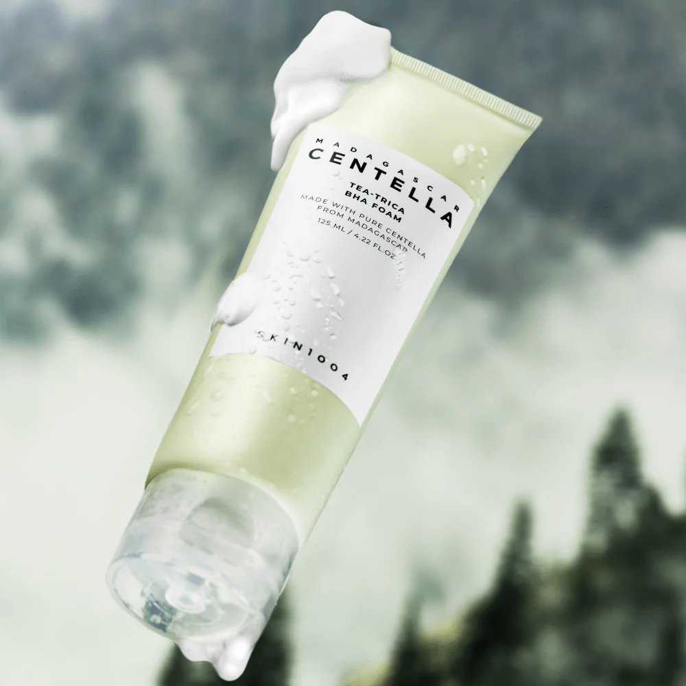Skin1004 Madagascar Centella Tea-Trica BHA Foam 125ml - Image 2